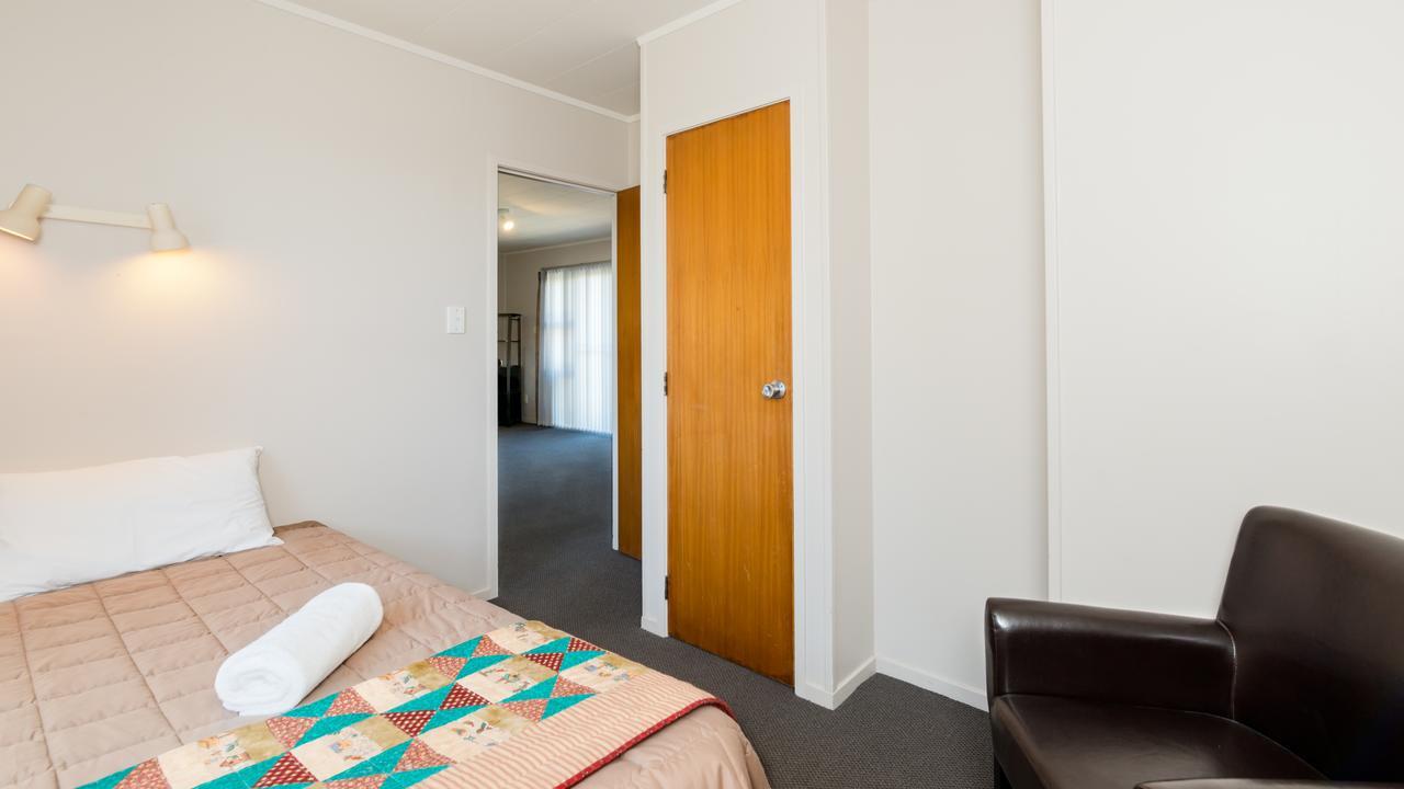 Waitangi Beach Units מראה חיצוני תמונה