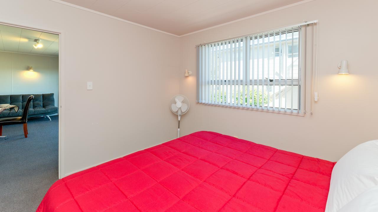 Waitangi Beach Units מראה חיצוני תמונה